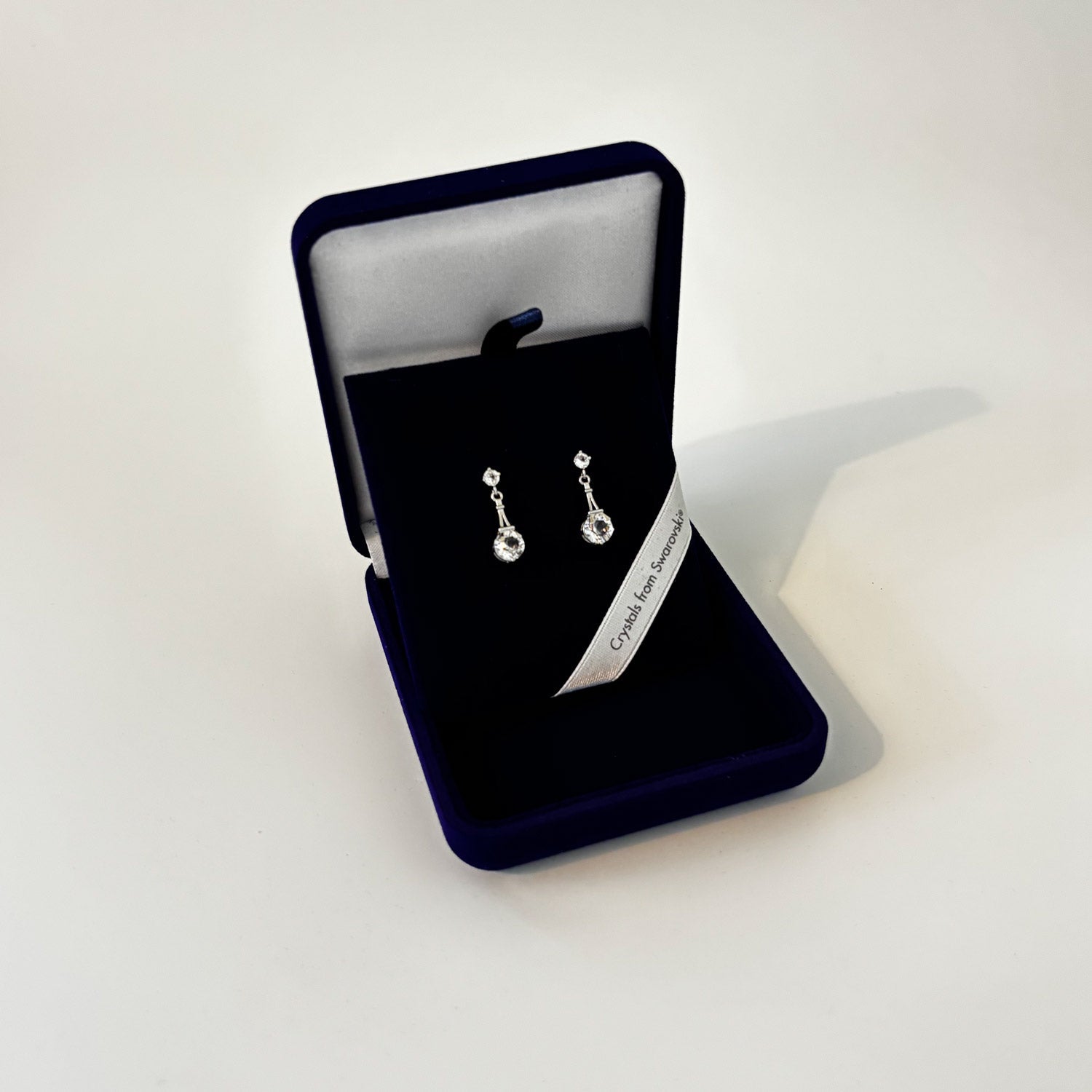 Boucles d’Oreilles Tour Eiffel avec Cristal Swarovski® Elements Oh, mes Bijoux !